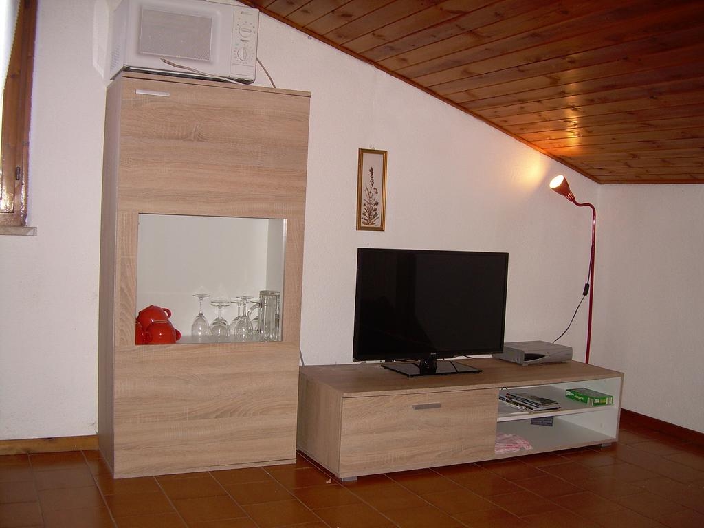 Casa Mary Brenzone sul Garda Quarto foto